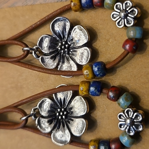 Boho Beaded Leather Rope Dangle Earrings Floral & Multicolor Beads - Picture 6 of 8